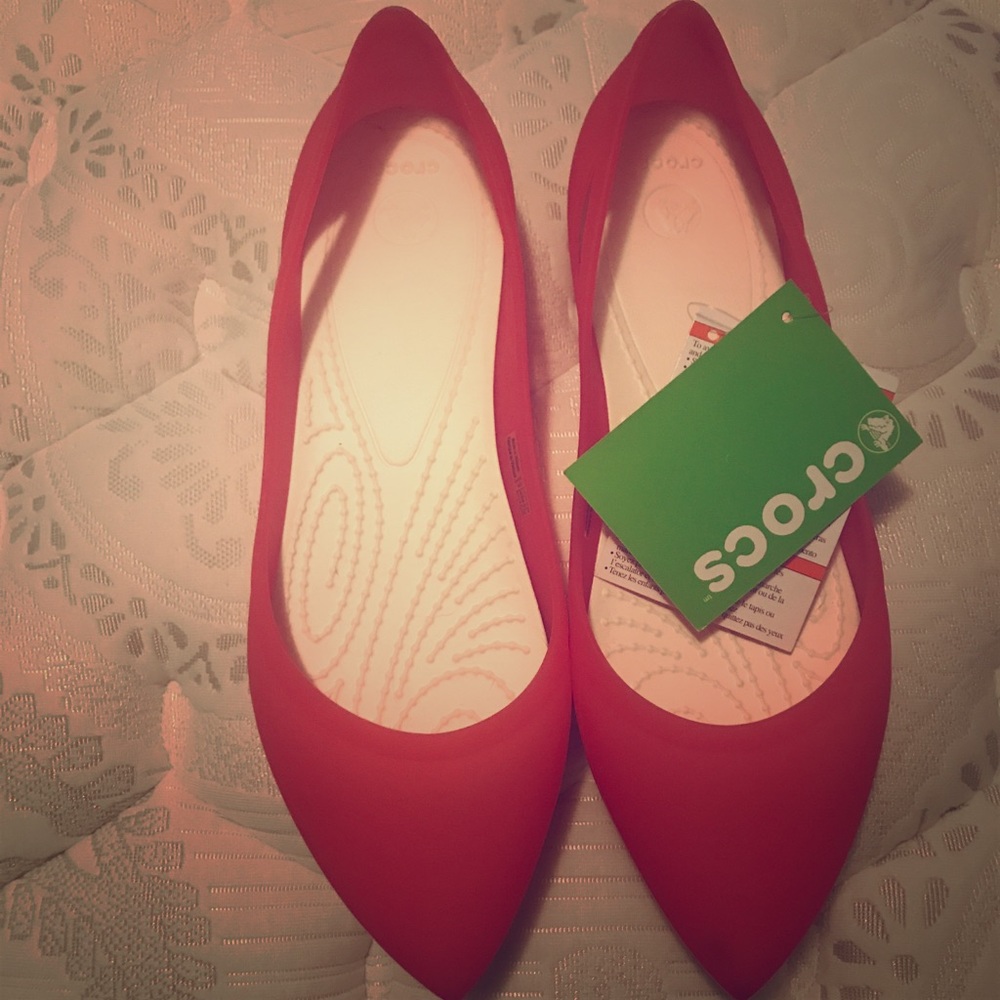 Croc Women’s Rio Flats, Coral, 10M